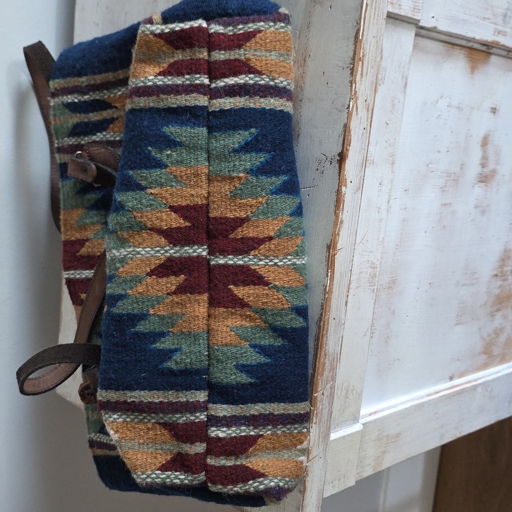 MZ Made 100% Wool Handmade Tote - Picture 9 of 13